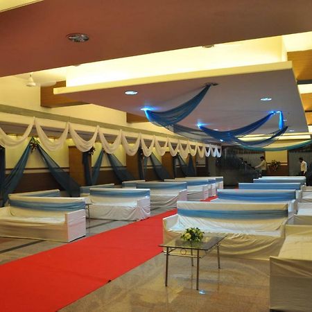 Hotel Sheela Shree Plaza Jhānsi Dış mekan fotoğraf