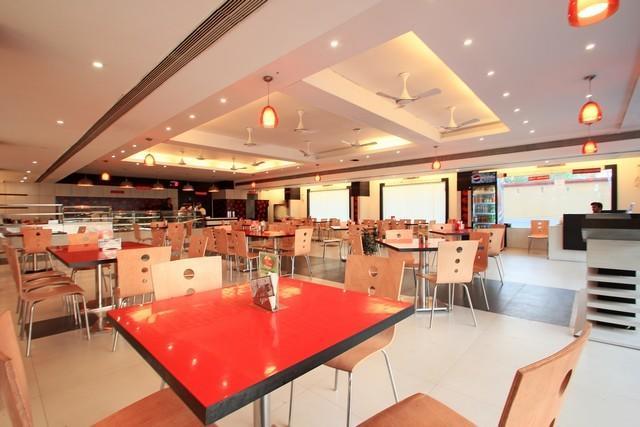 Hotel Sheela Shree Plaza Jhānsi Dış mekan fotoğraf