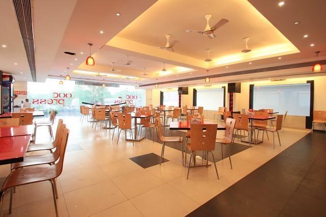 Hotel Sheela Shree Plaza Jhānsi Dış mekan fotoğraf