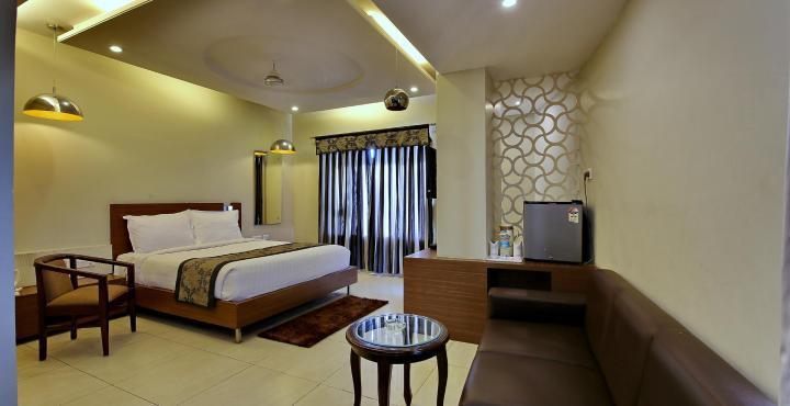 Hotel Sheela Shree Plaza Jhānsi Dış mekan fotoğraf